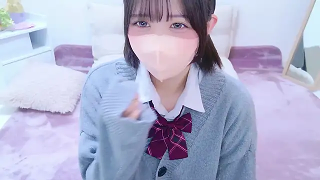 Hinata Sun online show from July 19, 2026, 1:48 pm