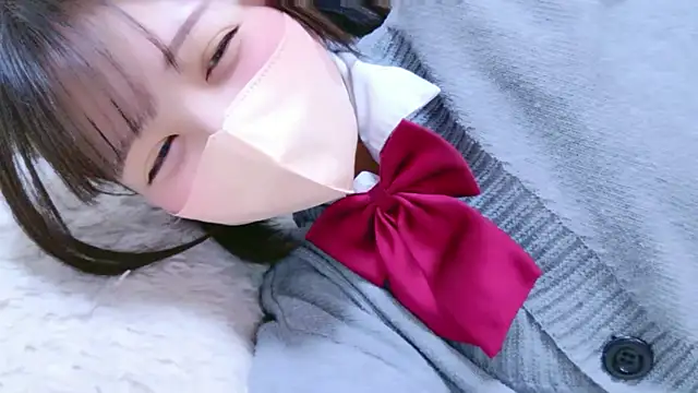 Hinata Sun online show from July 30, 2026, 11:20 am