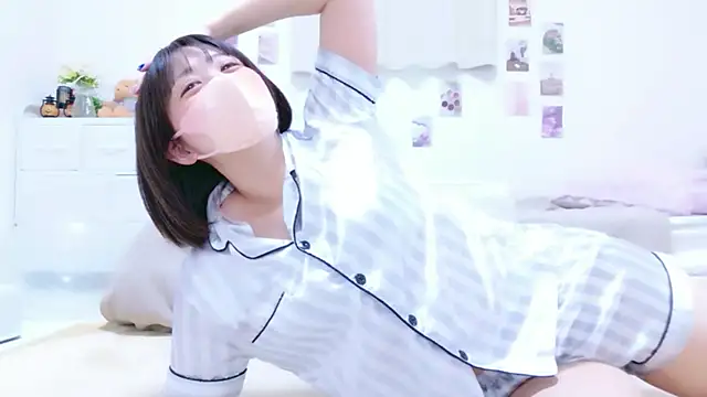 Hinata Sun online show from August 2, 2026, 9:46 pm