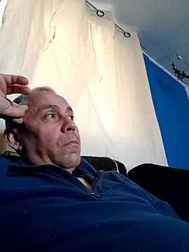 DjArroyo 01 online show from September 26, 2025, 9:30 pm