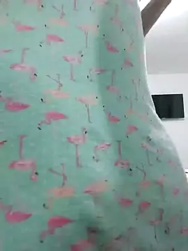 mia mancinii online show from September 9, 2025, 5:56 pm