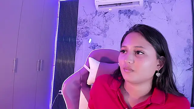 Laly Cherry  online show from October 21, 2025, 12:39 pm