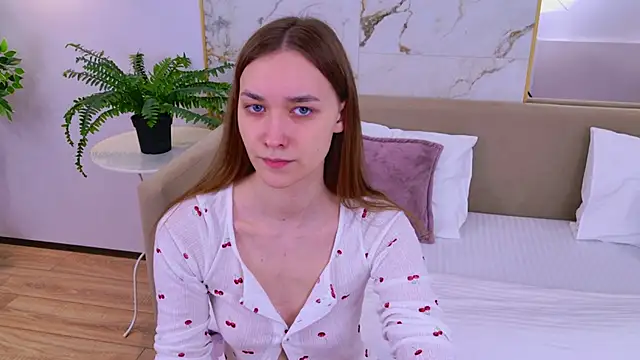 AmadaReine online show from November 29, 2025, 4:10 pm