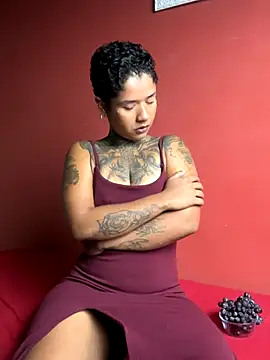 Snapshot of xbigpeach chatting on October 9, 2025, 10:08 pm xbigpeach online show from October 9, 2025, 10:08 pm