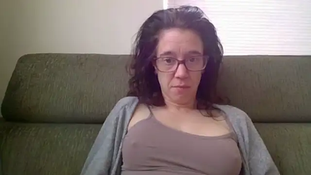 JezebelDutch online show from February 5, 2026, 12:10 pm