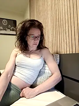 JezebelDutch online show from March 13, 2026, 1:40 pm