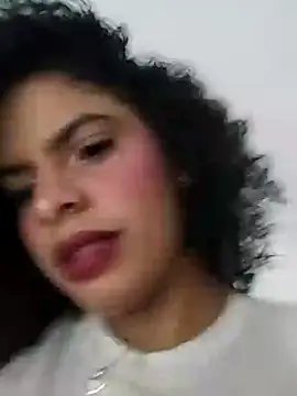 SheyLopez online show from June 22, 2026, 2:57 am