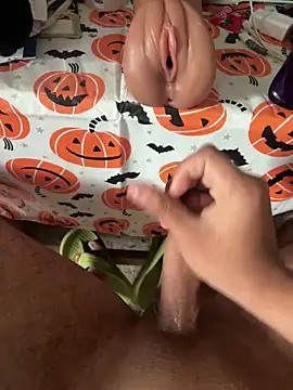 Snapshot of VRGUD0N19cm chatting on February 21, 2026, 10:22 pm VRGUD0N19cm online show from February 21, 2026, 10:22 pm