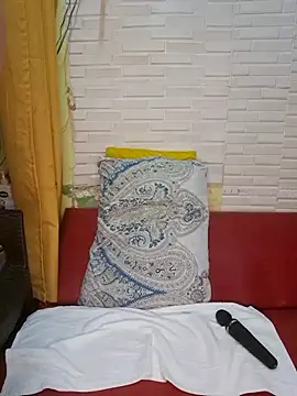 Snapshot of hotlyn45 chatting on March 3, 2026, 1:28 pm hotlyn45 online show from March 3, 2026, 1:28 pm