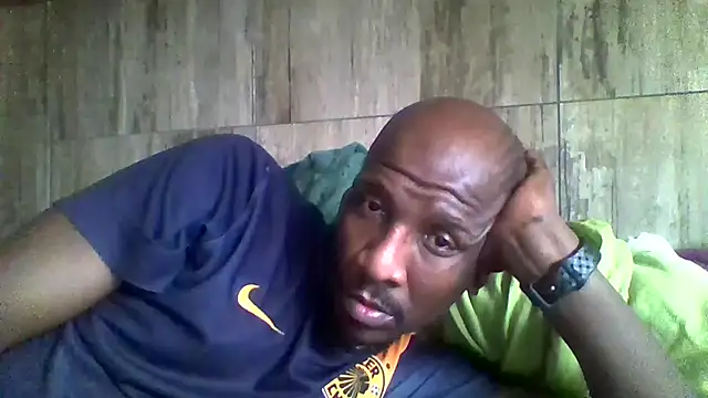 longdickson12345 online show from November 15, 2025, 2:24 pm