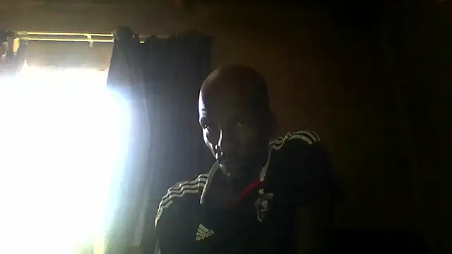 Snapshot of longdickson12345 chatting on April 18, 2026, 1:15 pm longdickson12345 online show from April 18, 2026, 1:15 pm