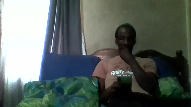 Snapshot of longdickson12345 chatting on April 30, 2026, 11:49 am longdickson12345 online show from April 30, 2026, 11:49 am