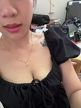 Sexy-lady22 online show from September 9, 2025, 10:04 am