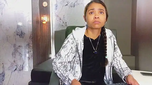 Kristall 06 online show from December 2, 2025, 2:50 am