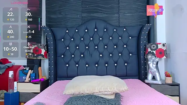 Keysha Queen  online show from October 29, 2025, 12:07 pm