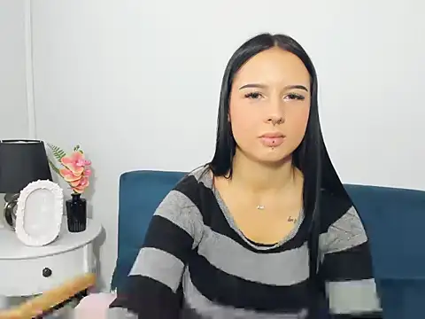 TaliaAdorable online show from October 28, 2025, 7:56 am