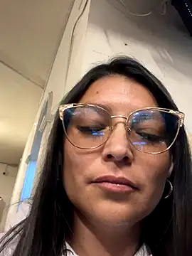 Snapshot of Zui_Rouse chatting on September 22, 2025, 12:45 am Zui Rouse online show from September 22, 2025, 12:45 am