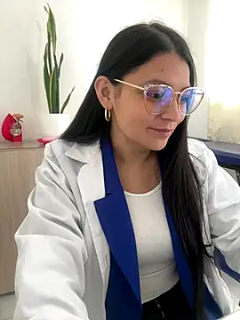 Snapshot of Zui_Rouse chatting on October 16, 2025, 3:24 pm Zui Rouse online show from October 16, 2025, 3:24 pm