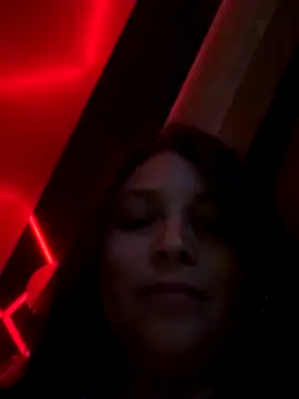 Snapshot of Zui_Rouse chatting on November 8, 2025, 5:40 am Zui Rouse online show from November 8, 2025, 5:40 am