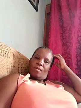 Snapshot of sweetdebbiexxxx chatting on November 20, 2025, 12:27 pm sweetdebbiexxxx online show from November 20, 2025, 12:27 pm