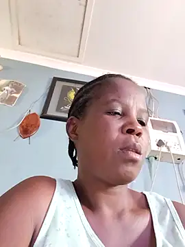 Snapshot of sweetdebbiexxxx chatting on November 28, 2025, 7:44 am sweetdebbiexxxx online show from November 28, 2025, 7:44 am