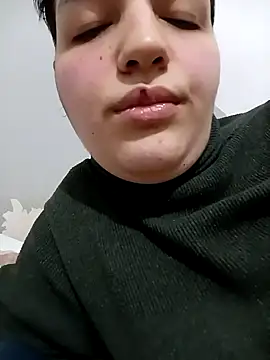 Snapshot of prenses3455 chatting on March 31, 2026, 10:43 pm prenses3455 online show from March 31, 2026, 10:43 pm