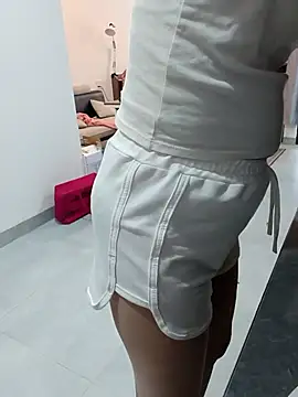 Snapshot of susu_baby chatting on July 18, 2026, 3:22 am susu baby online show from July 18, 2026, 3:22 am