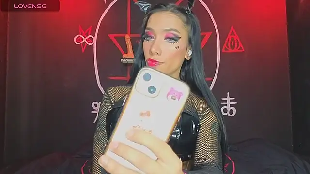 Victoriavampire666 online show from February 9, 2026, 9:52 pm