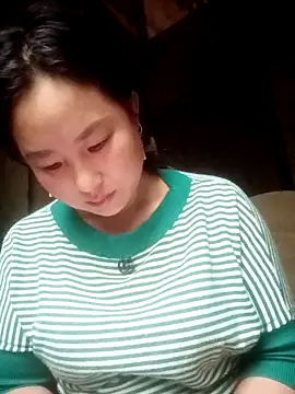 Snapshot of suki-lady chatting on November 1, 2025, 6:04 am suki-lady online show from November 1, 2025, 6:04 am