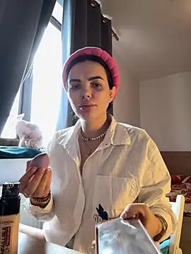 -RAHELA- online show from October 14, 2025, 7:42 am