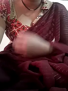 Snapshot of monu_bhabi chatting on February 5, 2026, 9:58 am monu bhabi online show from February 5, 2026, 9:58 am