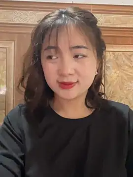 Snapshot of Lonnina chatting on November 16, 2025, 3:45 am Lonnina online show from November 16, 2025, 3:45 am