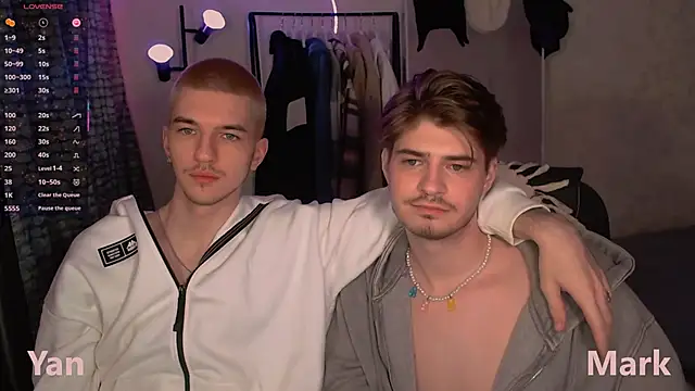 Snapshot of itsyanbb chatting on November 14, 2025, 3:55 pm itsyanbb online show from November 14, 2025, 3:55 pm