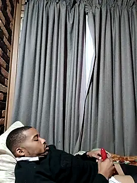 NBLHOTTBOYZ online show from October 6, 2025, 7:22 pm