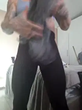 macmaddy8989 online show from March 13, 2026, 2:01 pm