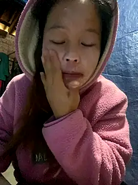 O o UwU o O online show from December 20, 2025, 1:34 am