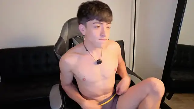 onlinenico online show from February 23, 2026, 10:18 pm