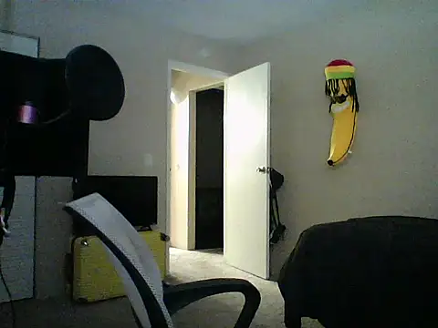 latinosatiro94 online show from September 15, 2025, 1:49 am