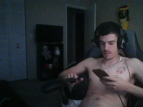 latinosatiro94 online show from October 9, 2025, 10:57 am