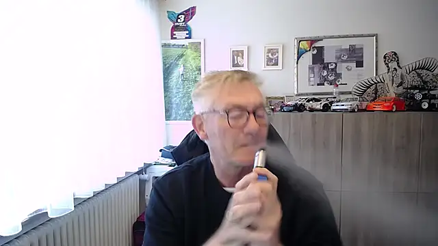 Snapshot of randyandy67 chatting on October 9, 2025, 10:35 am randyandy67 online show from October 9, 2025, 10:35 am