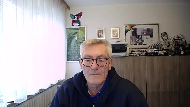 Snapshot of randyandy67 chatting on November 20, 2025, 1:11 pm randyandy67 online show from November 20, 2025, 1:11 pm