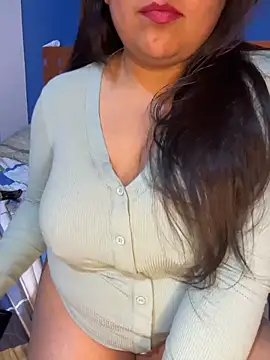 Snapshot of Luci_Sweet22 chatting on March 29, 2026, 11:16 pm Luci Sweet22 online show from March 29, 2026, 11:16 pm