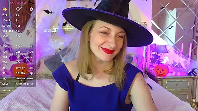 Snapshot of Katherine_Loveau chatting on October 29, 2025, 10:50 am Katherine Loveau online show from October 29, 2025, 10:50 am