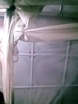 ngan-cute online show from December 23, 2025, 1:14 am