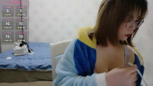 Snapshot of E-cup2 chatting on March 31, 2026, 11:10 am E-cup2 online show from March 31, 2026, 11:10 am