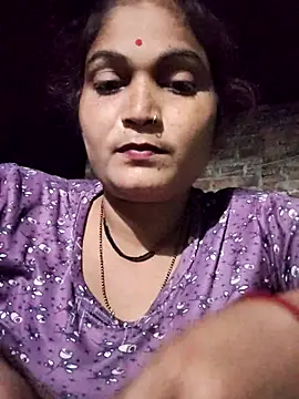 Kavya hot online show from October 29, 2025, 3:47 pm