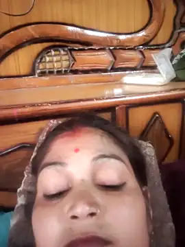 Kavya hot online show from June 14, 2026, 7:43 am