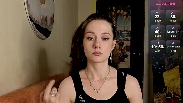 SkyHelen online show from June 9, 2026, 7:53 am