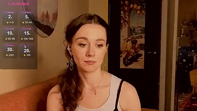 SkyHelen online show from June 16, 2026, 9:39 pm