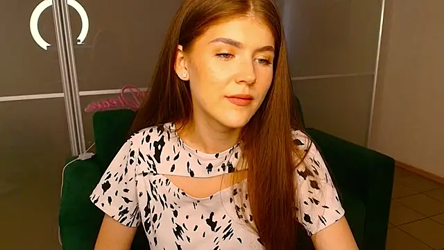 VictiriaDax online show from September 14, 2025, 11:42 am